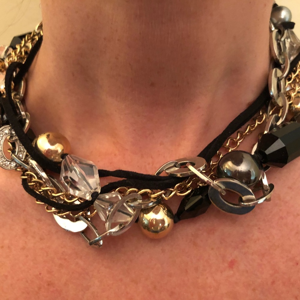 Decorative Beaded High Neck Necklace